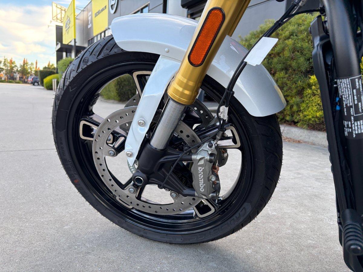 2025 INDIAN SCOUT 101 CRUISER