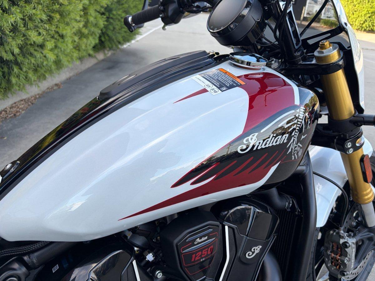 2025 INDIAN SCOUT 101 CRUISER