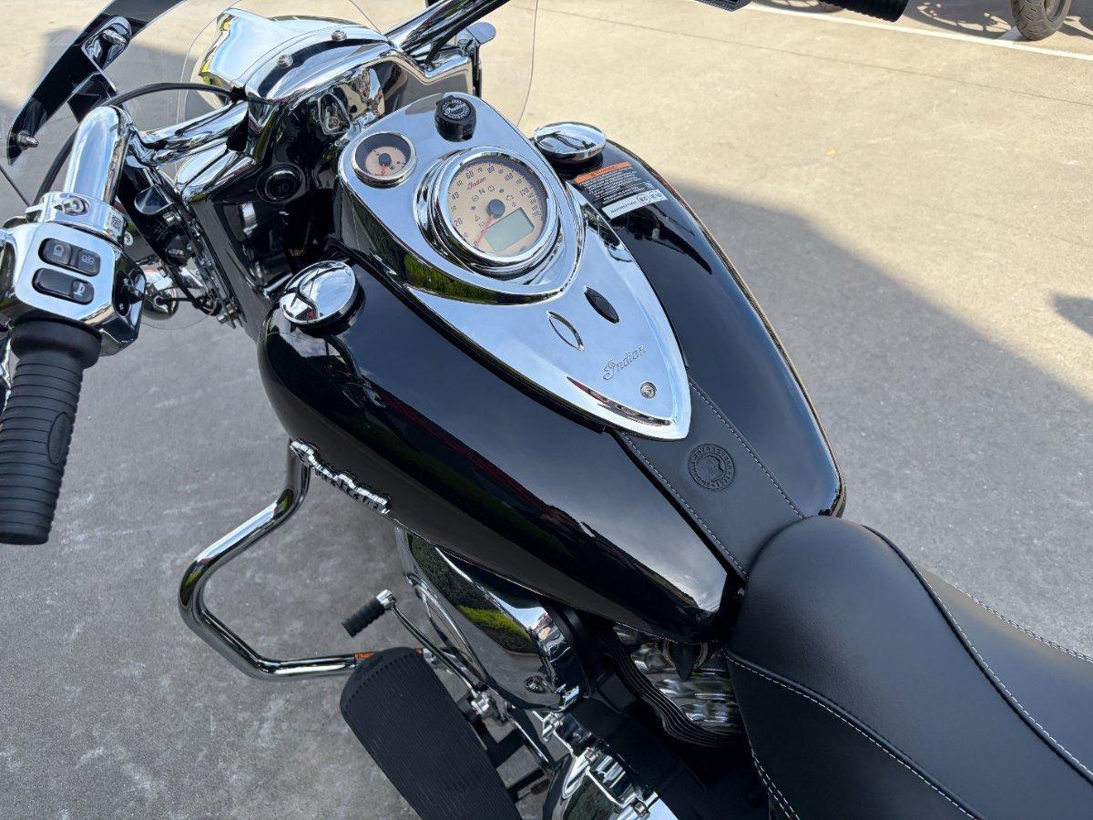 2025 INDIAN SPRINGFIELD CRUISER