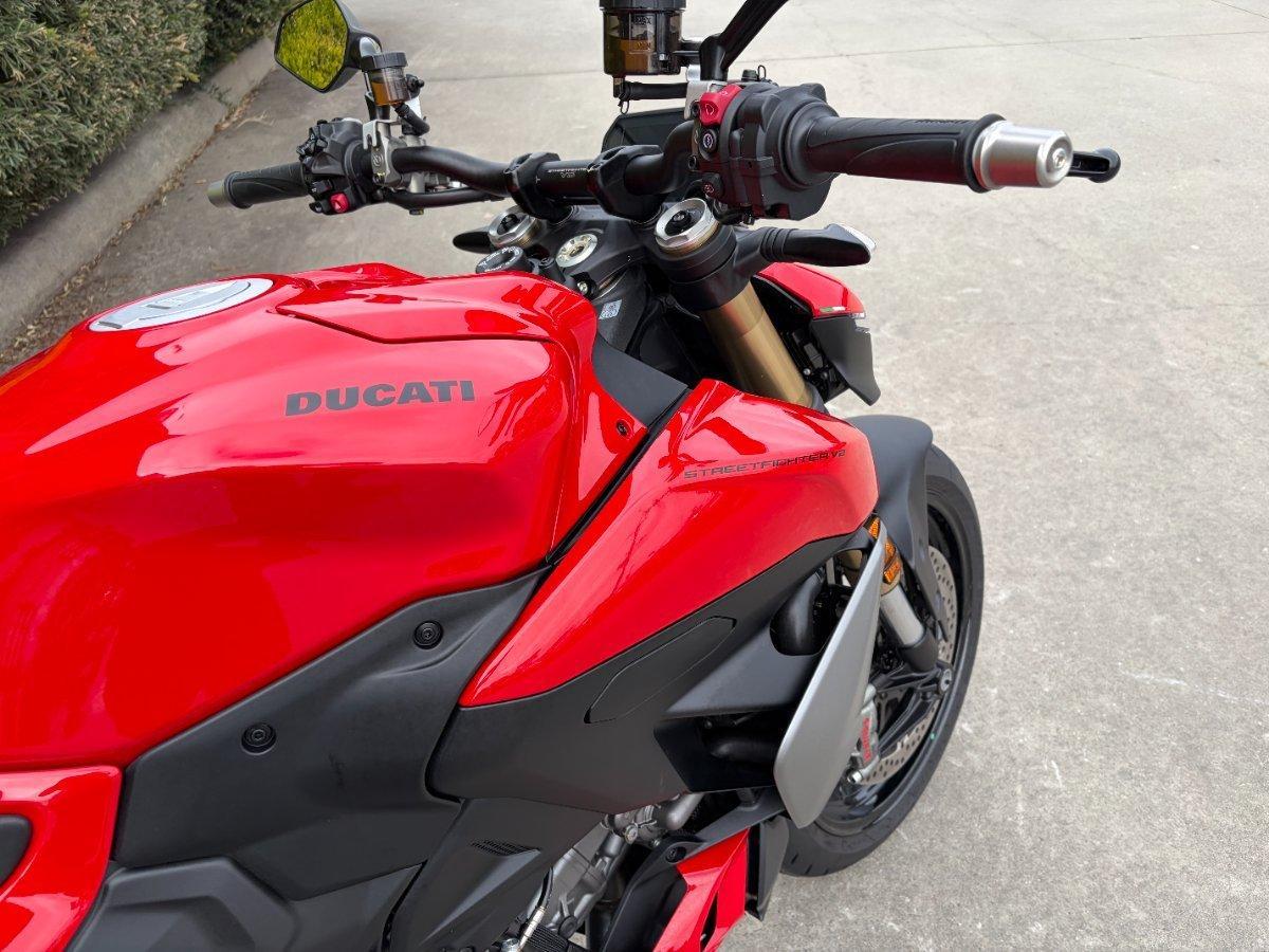 2025 DUCATI STREETFIGHTER V2 DUAL SPORTS