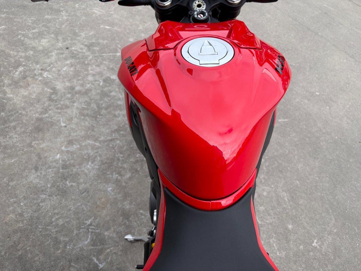 2025 DUCATI STREETFIGHTER V2 DUAL SPORTS