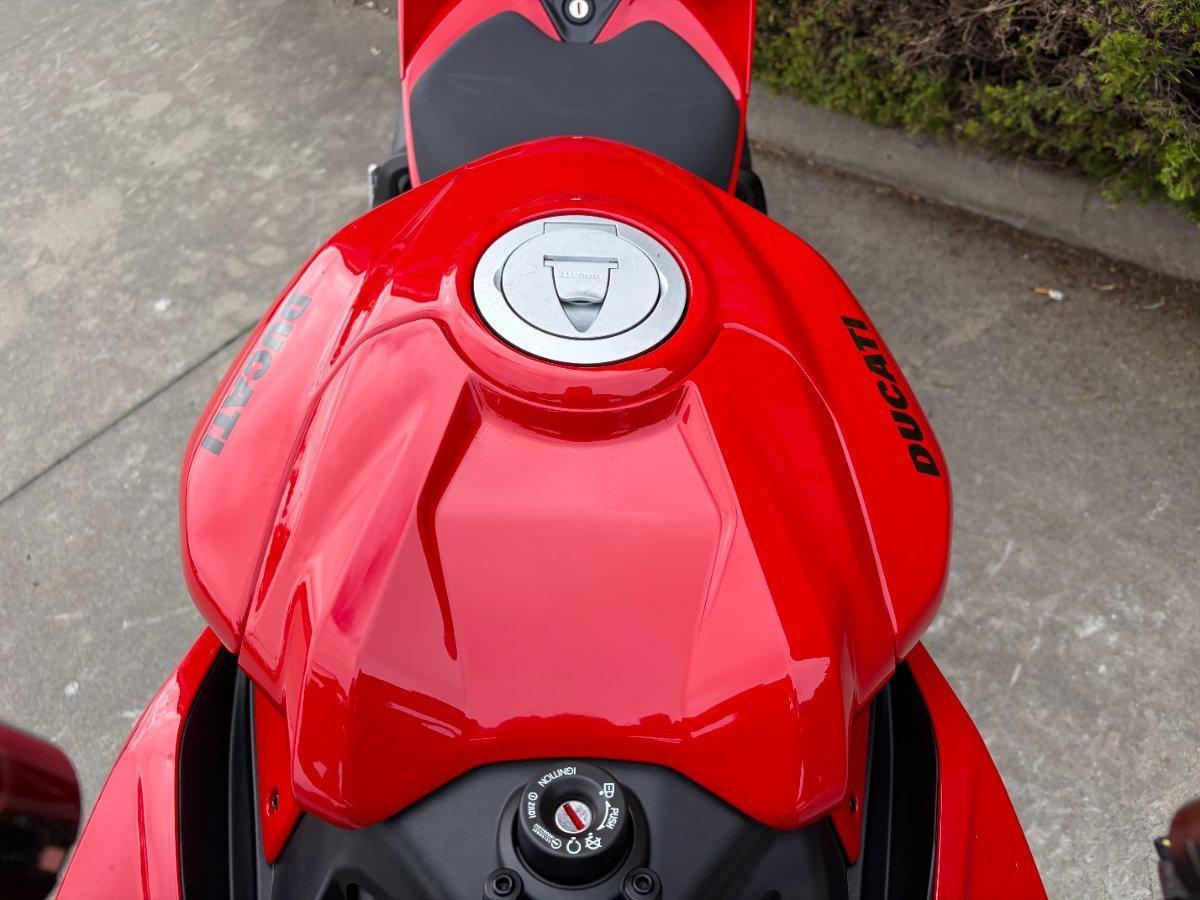 2025 DUCATI STREETFIGHTER V2 DUAL SPORTS