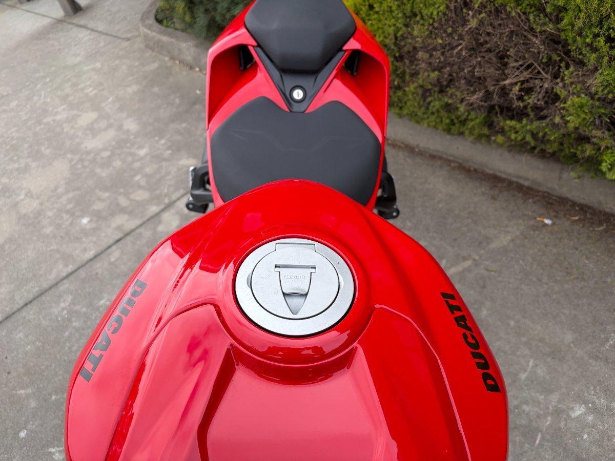 2025 DUCATI STREETFIGHTER V2 DUAL SPORTS