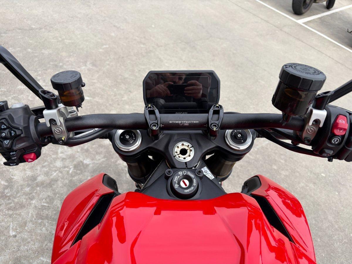 2025 DUCATI STREETFIGHTER V2 DUAL SPORTS