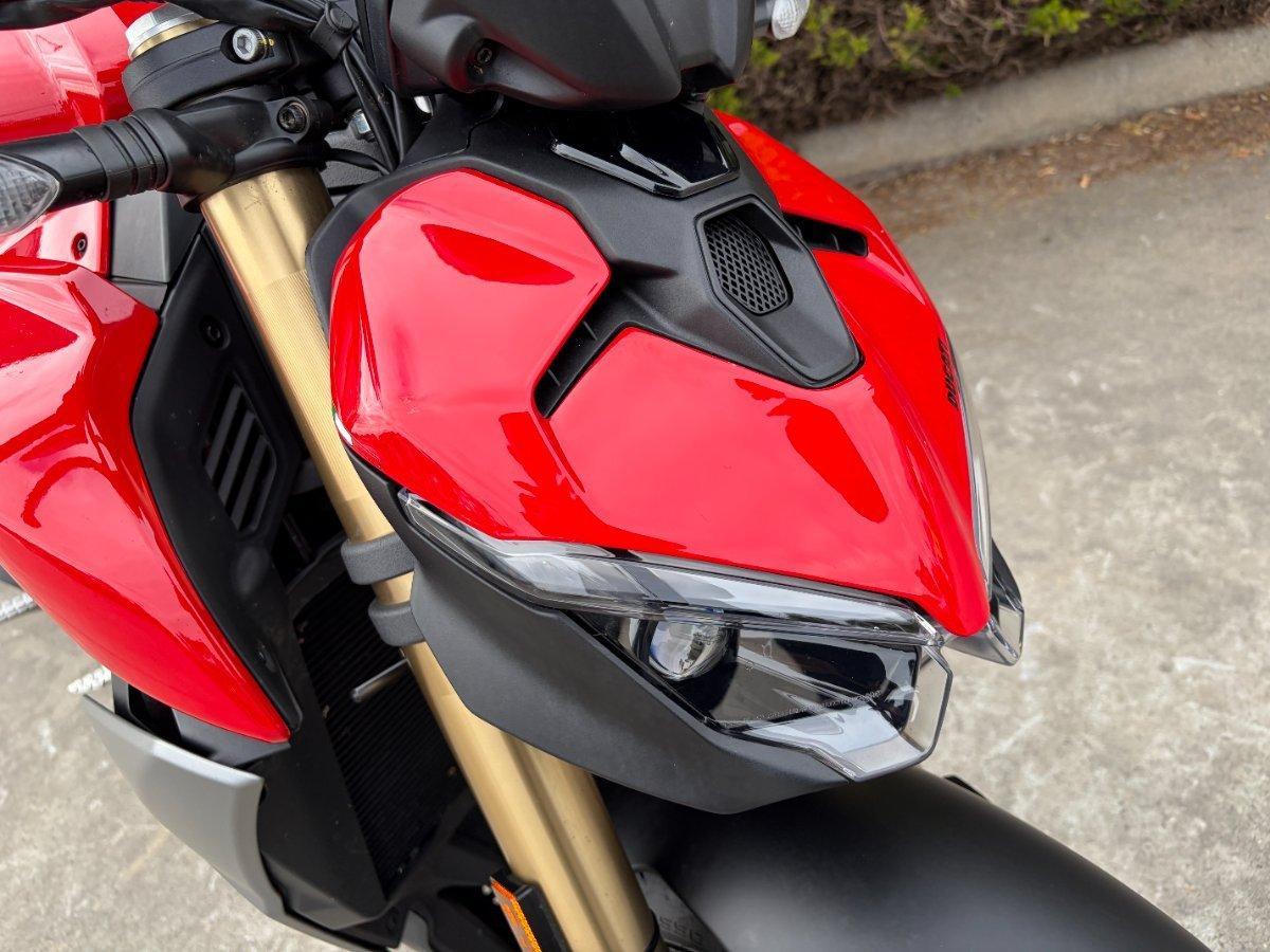 2025 DUCATI STREETFIGHTER V2 DUAL SPORTS