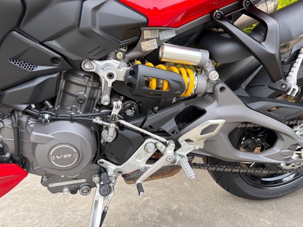 2025 DUCATI STREETFIGHTER V2 DUAL SPORTS