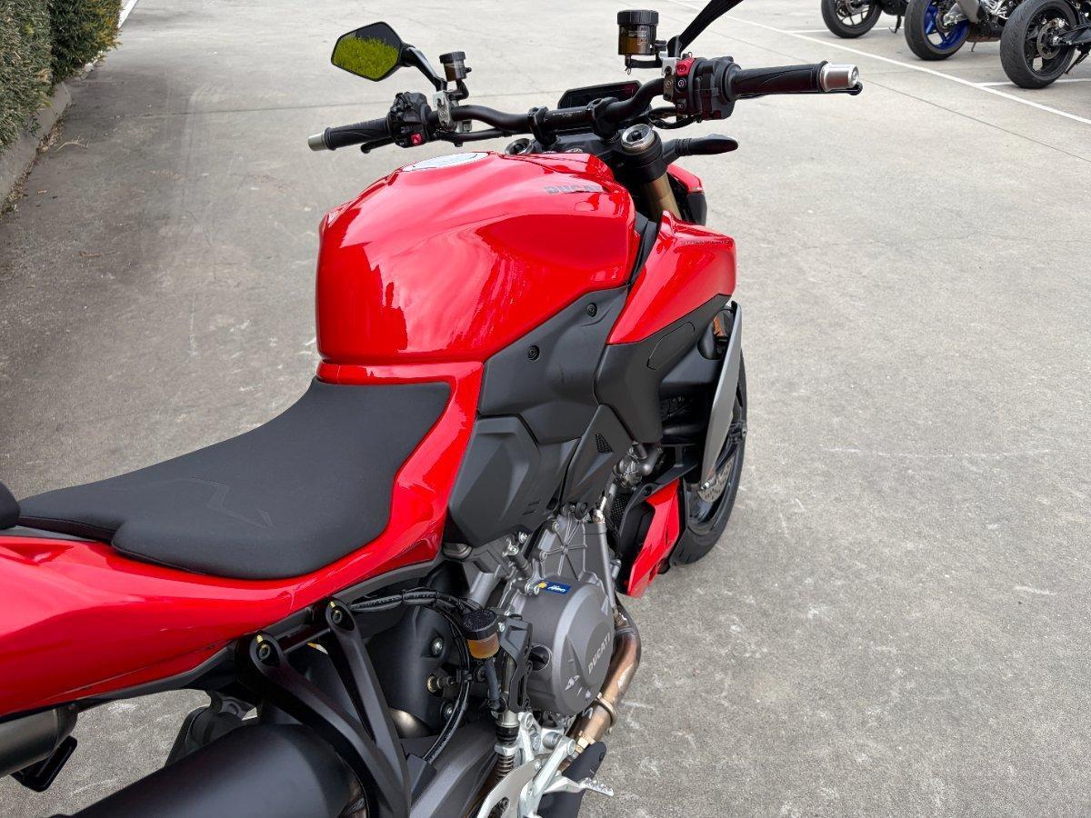 2025 DUCATI STREETFIGHTER V2 DUAL SPORTS