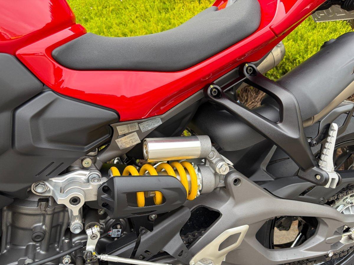 2025 DUCATI STREETFIGHTER V2 DUAL SPORTS