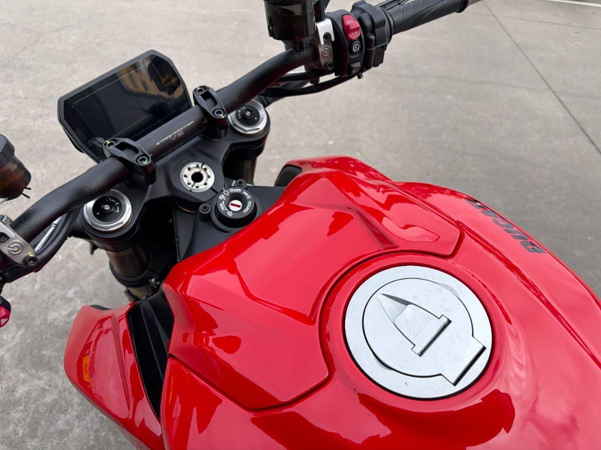 2025 DUCATI STREETFIGHTER V2 DUAL SPORTS