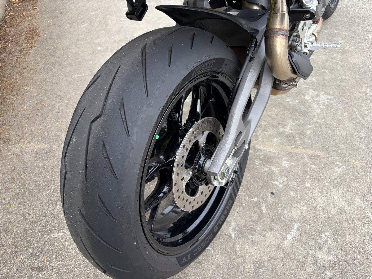 2025 DUCATI STREETFIGHTER V2 DUAL SPORTS