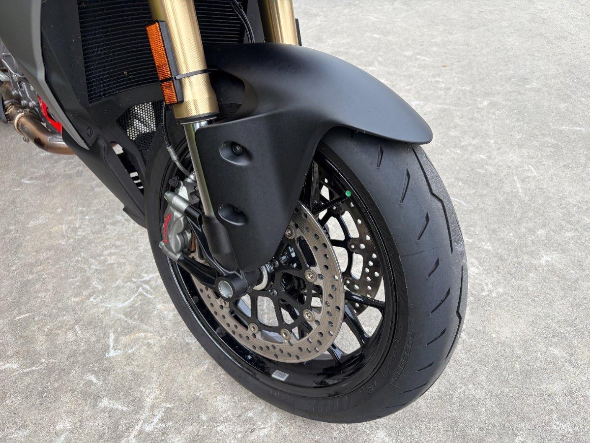 2025 DUCATI STREETFIGHTER V2 DUAL SPORTS