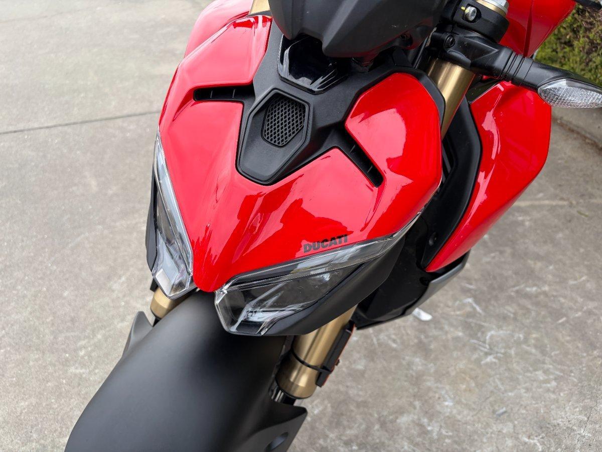2025 DUCATI STREETFIGHTER V2 DUAL SPORTS