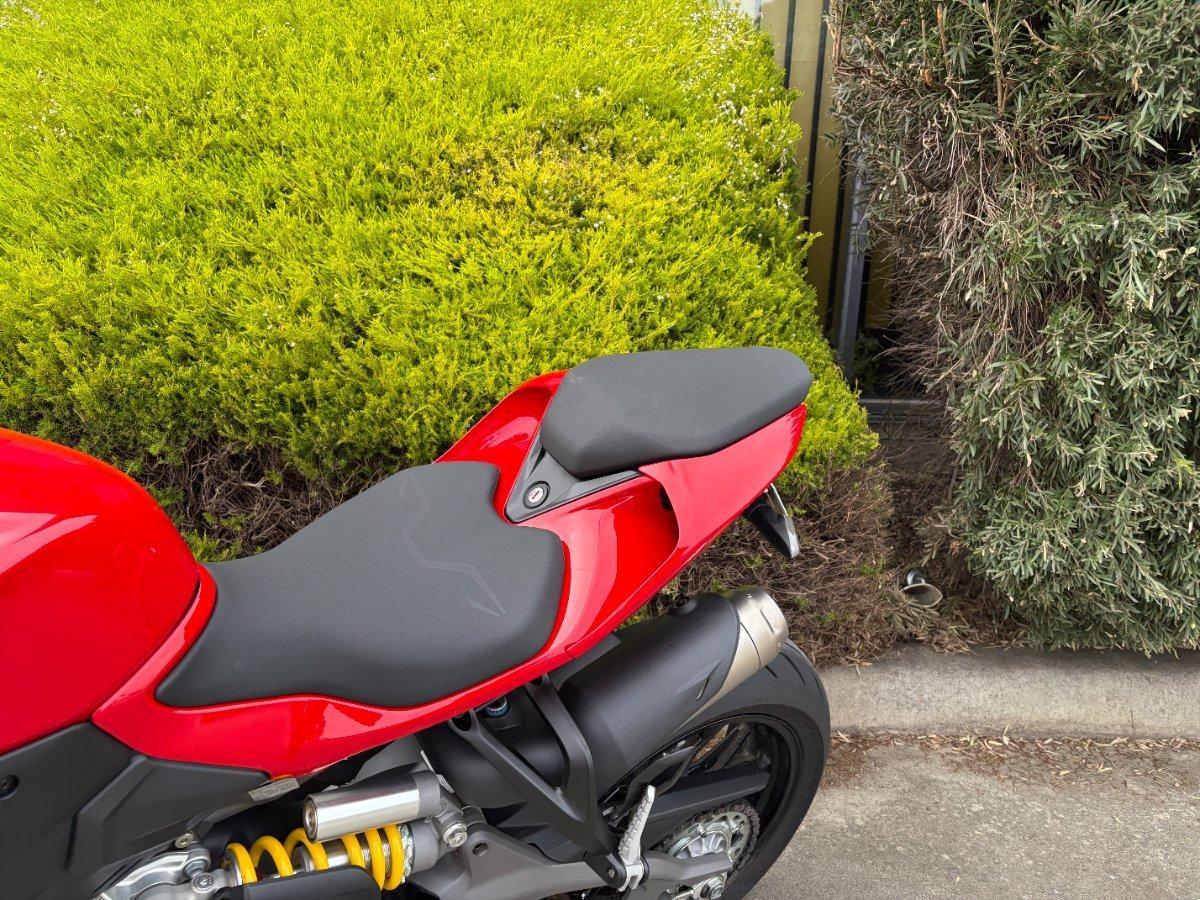2025 DUCATI STREETFIGHTER V2 DUAL SPORTS