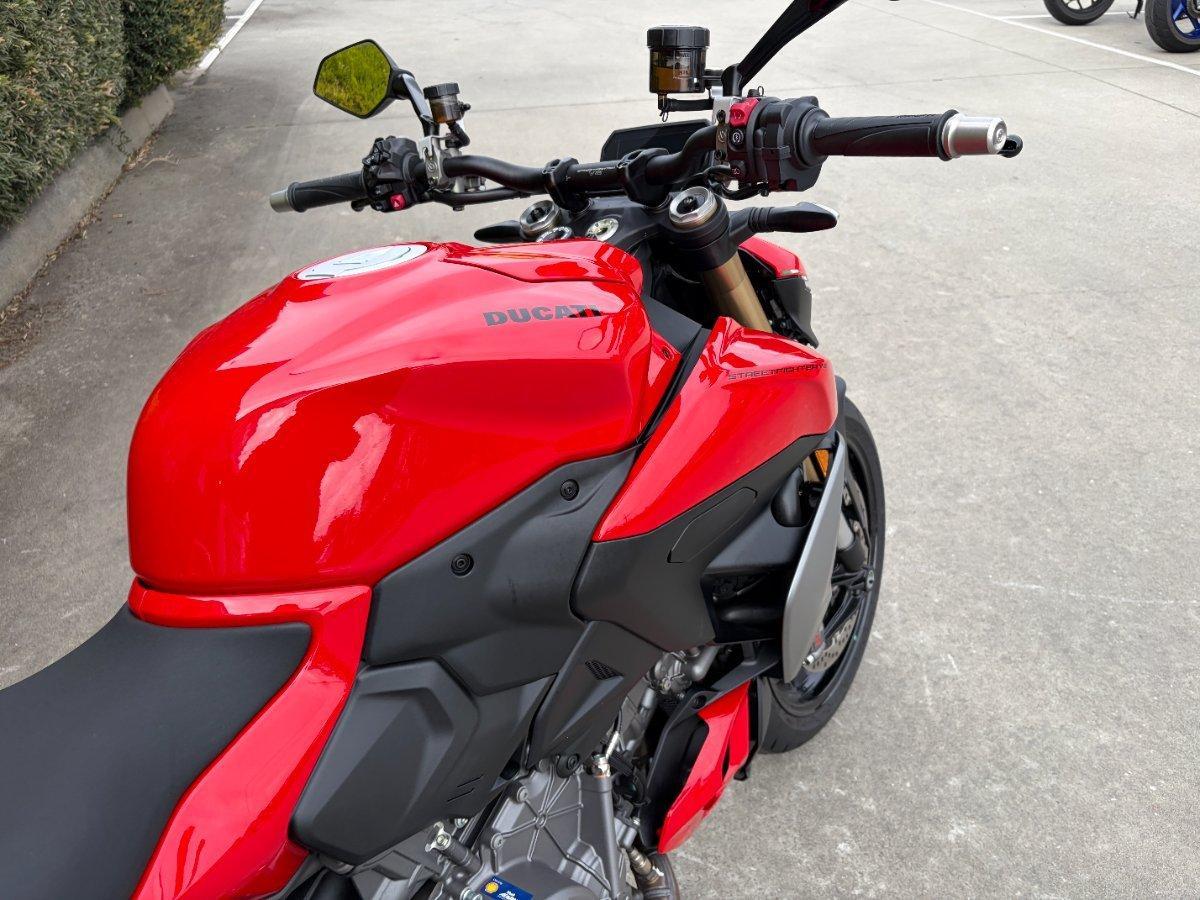 2025 DUCATI STREETFIGHTER V2 DUAL SPORTS