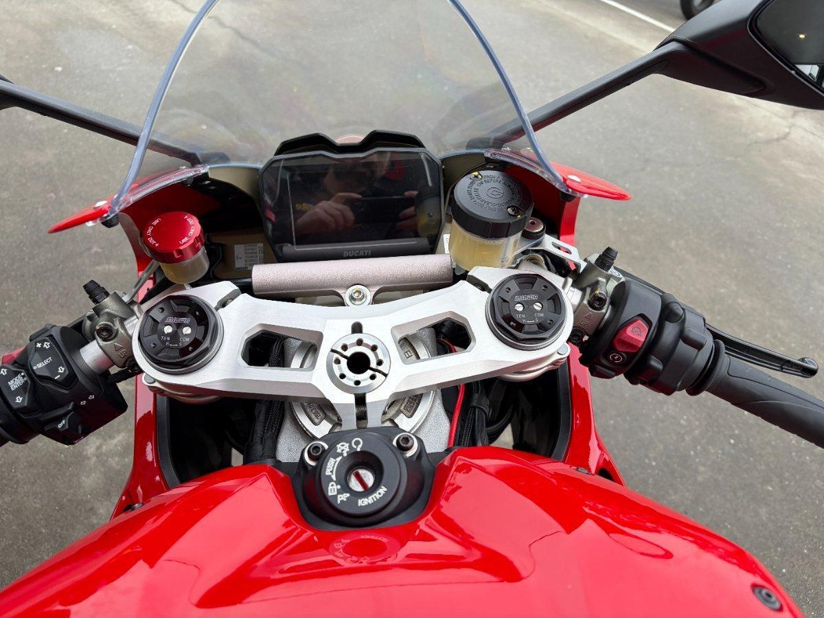 2019 DUCATI PANIGALE V4 SPORTS