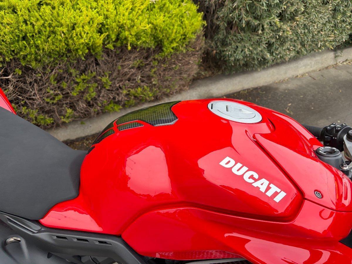 2019 DUCATI PANIGALE V4 SPORTS