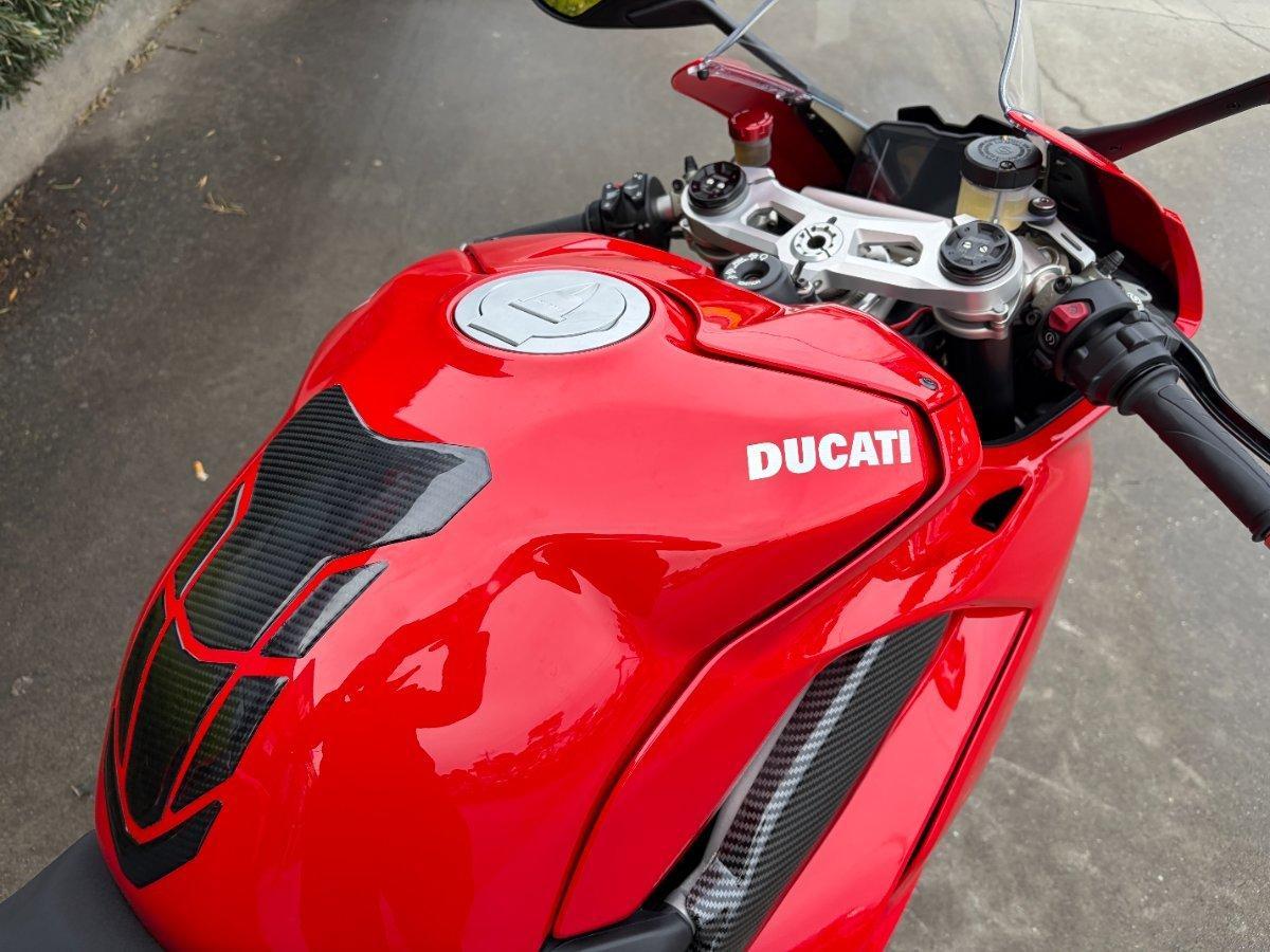2019 DUCATI PANIGALE V4 SPORTS