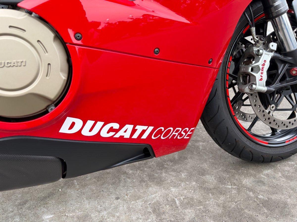 2019 DUCATI PANIGALE V4 SPORTS