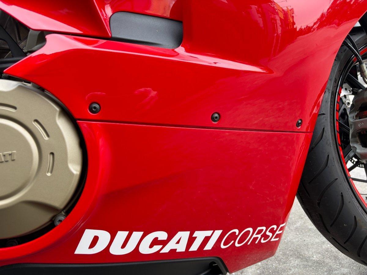 2019 DUCATI PANIGALE V4 SPORTS