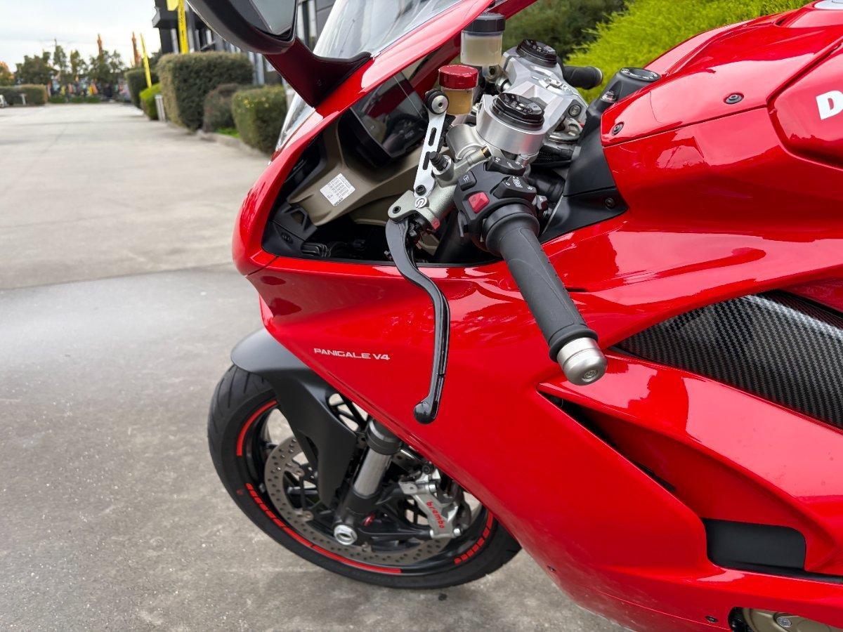 2019 DUCATI PANIGALE V4 SPORTS