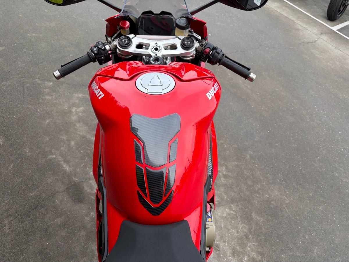 2019 DUCATI PANIGALE V4 SPORTS