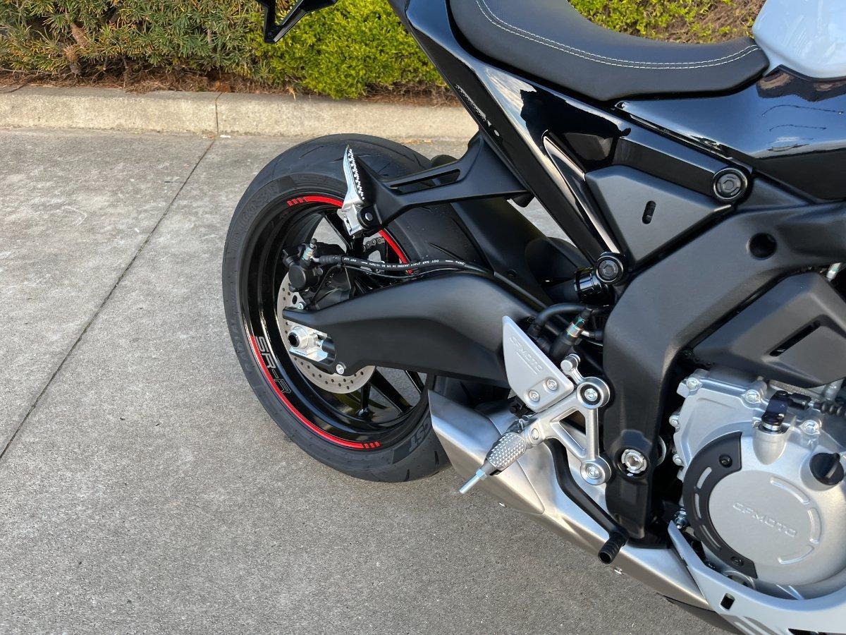 2026 CF MOTO 675 SR-R SPORTS