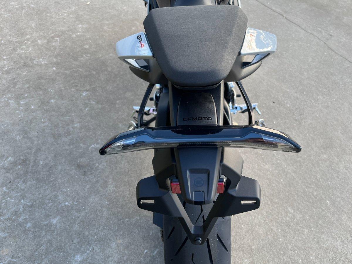 2026 CF MOTO 675 SR-R SPORTS
