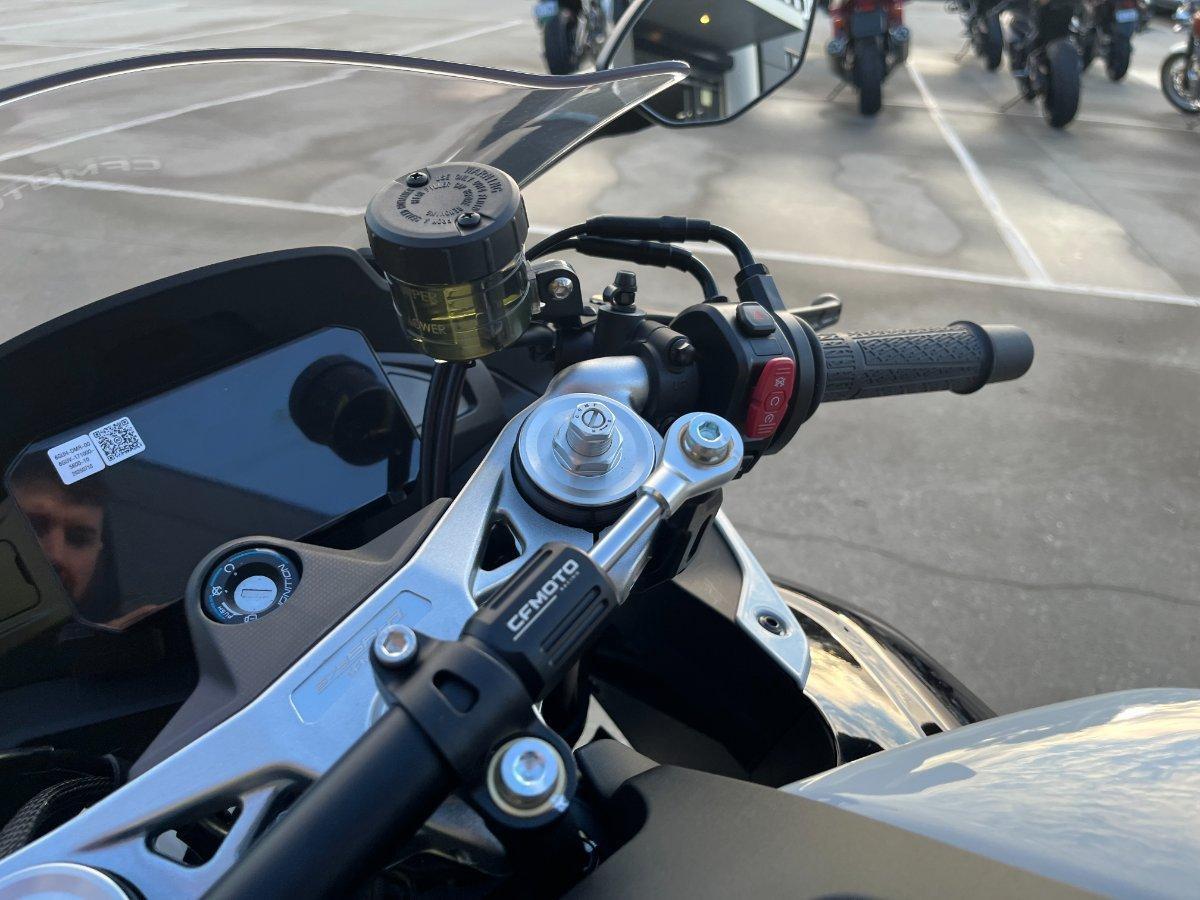 2026 CF MOTO 675 SR-R SPORTS