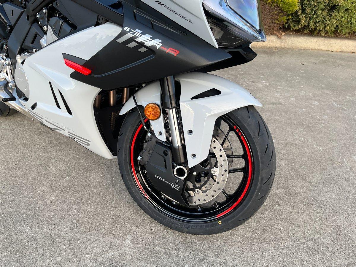2026 CF MOTO 675 SR-R SPORTS