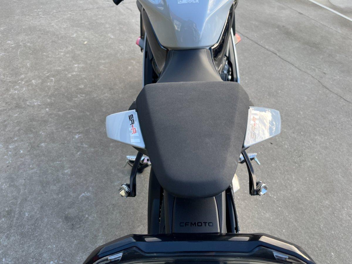 2026 CF MOTO 675 SR-R SPORTS