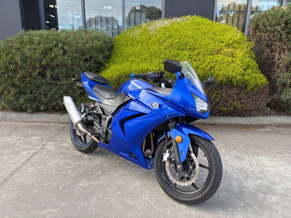 2009 KAWASAKI NINJA 250R SE (EX250J) SPORTS