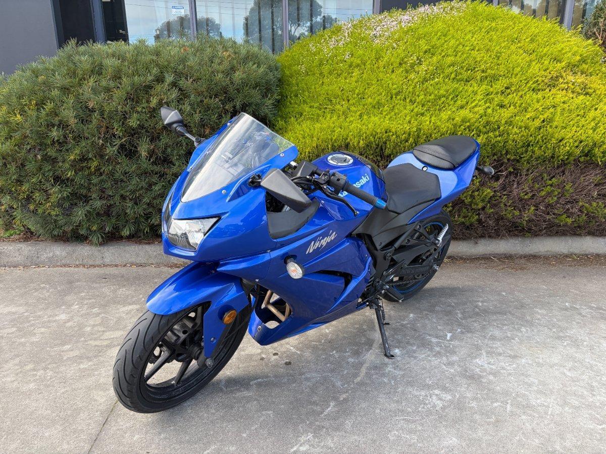 2009 KAWASAKI NINJA 250R SE (EX250J) SPORTS