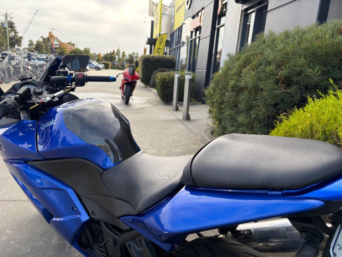 2009 KAWASAKI NINJA 250R SE (EX250J) SPORTS