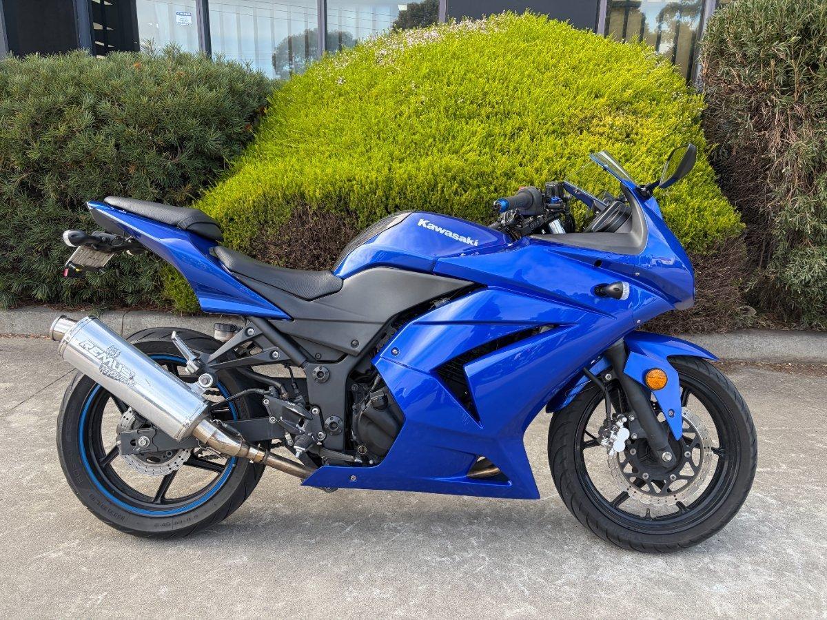 2009 KAWASAKI NINJA 250R SE (EX250J) SPORTS
