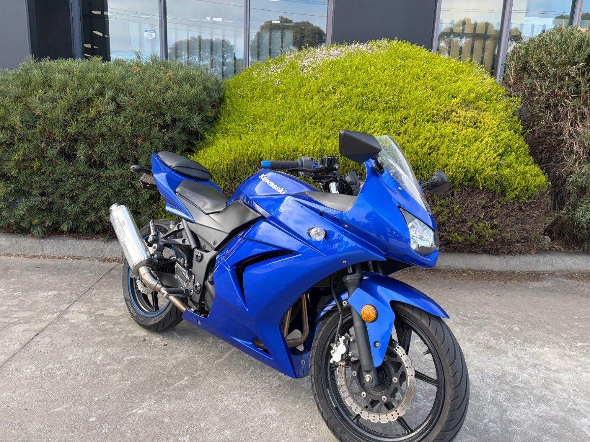2009 KAWASAKI NINJA 250R SE (EX250J) SPORTS