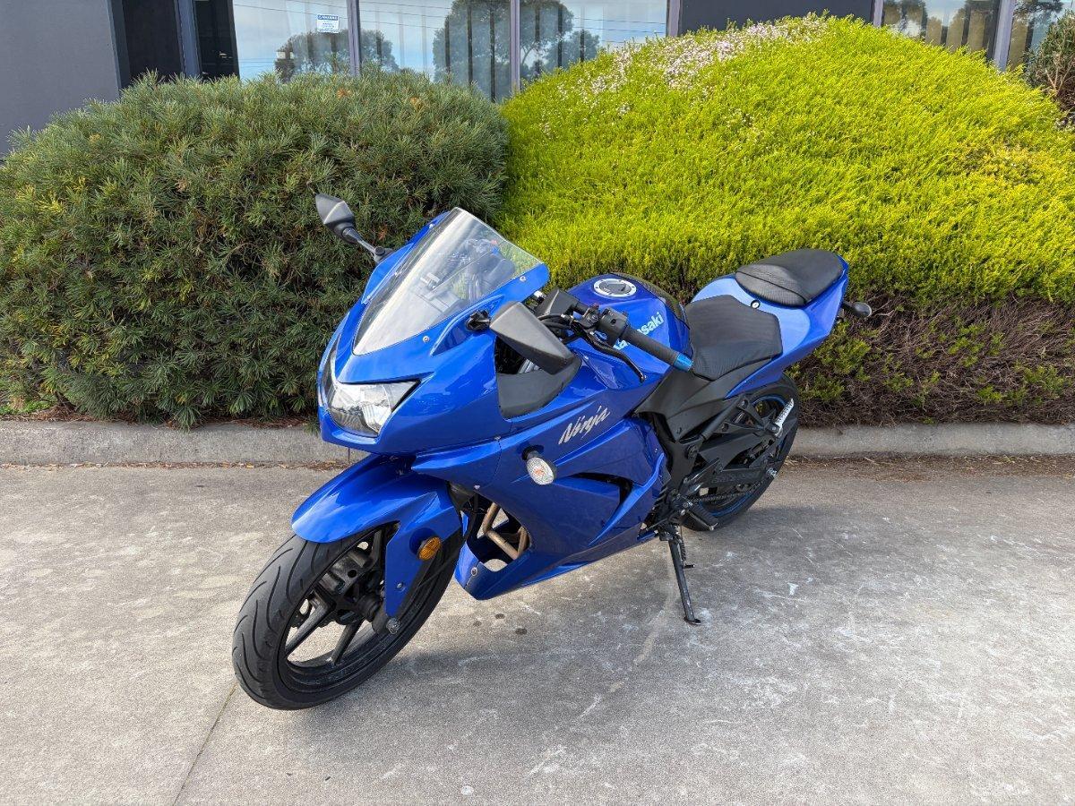 2009 KAWASAKI NINJA 250R SE (EX250J) SPORTS