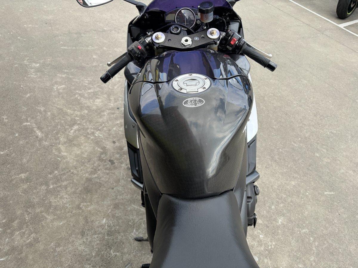 2004 YAMAHA YZF-R1 SPORTS