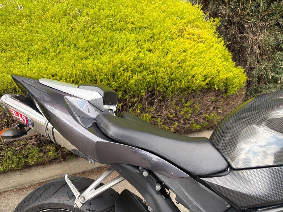 2004 YAMAHA YZF-R1 SPORTS