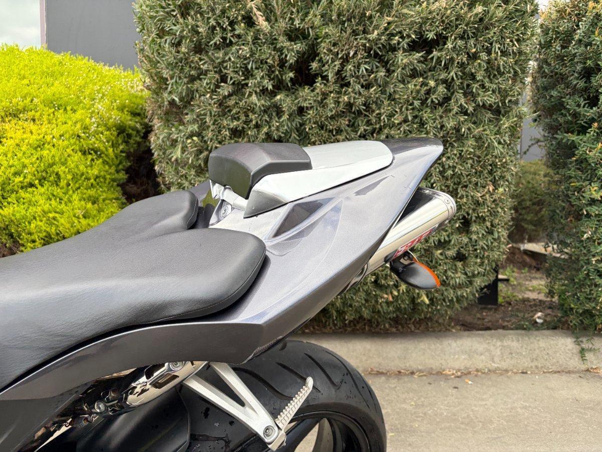 2004 YAMAHA YZF-R1 SPORTS