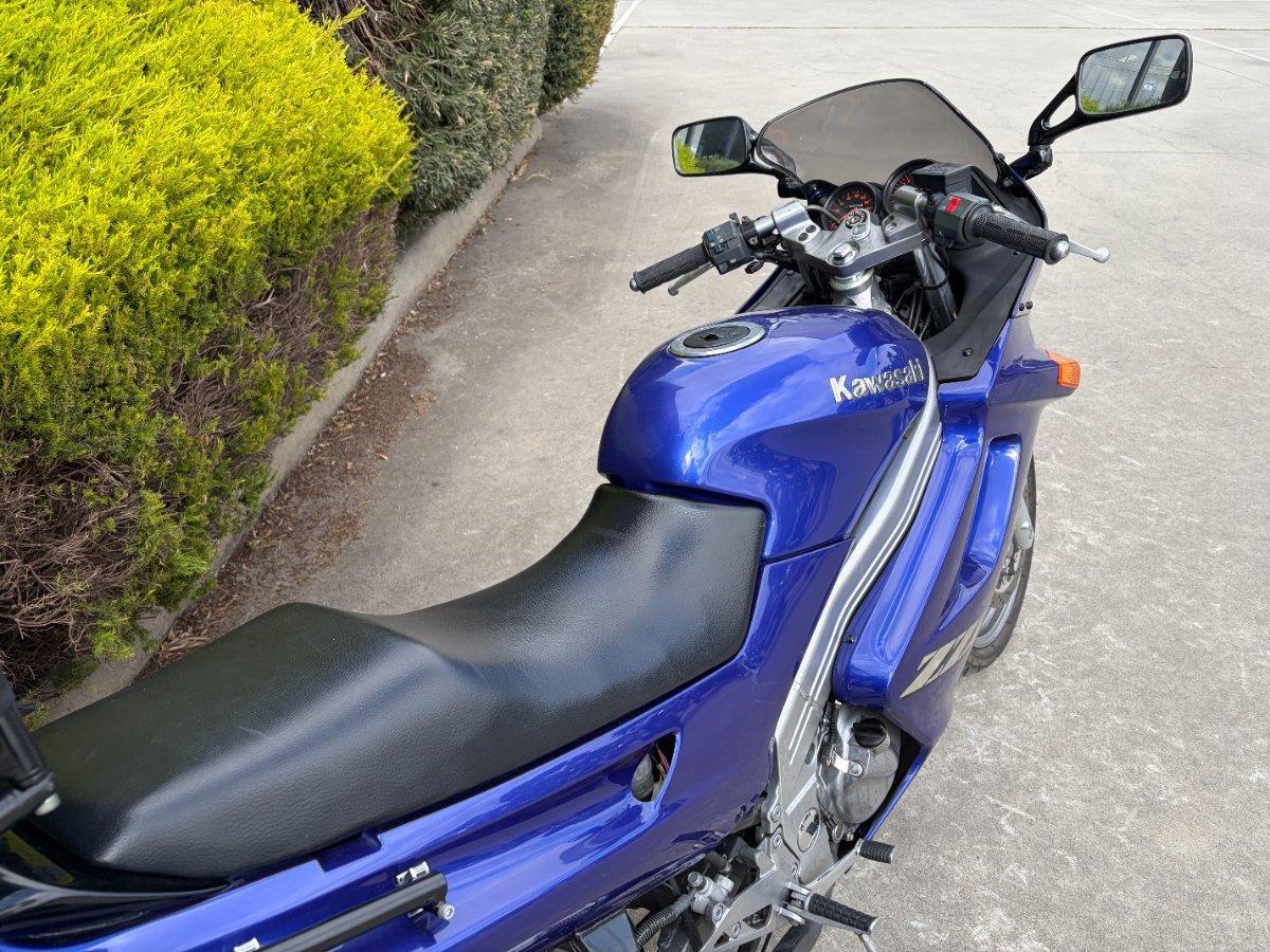 2002 KAWASAKI ZZ-R250 (EX250) ROAD