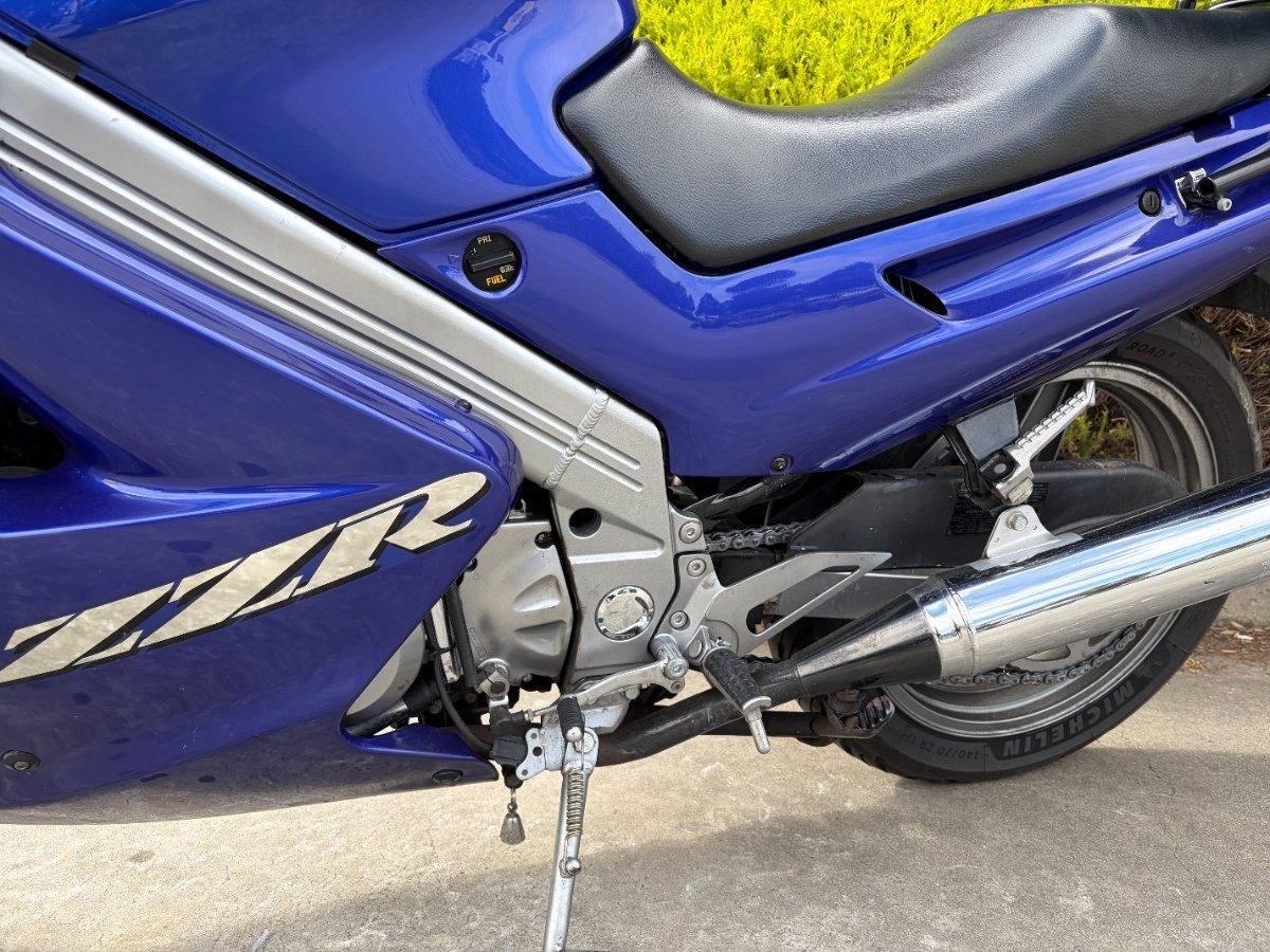 2002 KAWASAKI ZZ-R250 (EX250) ROAD
