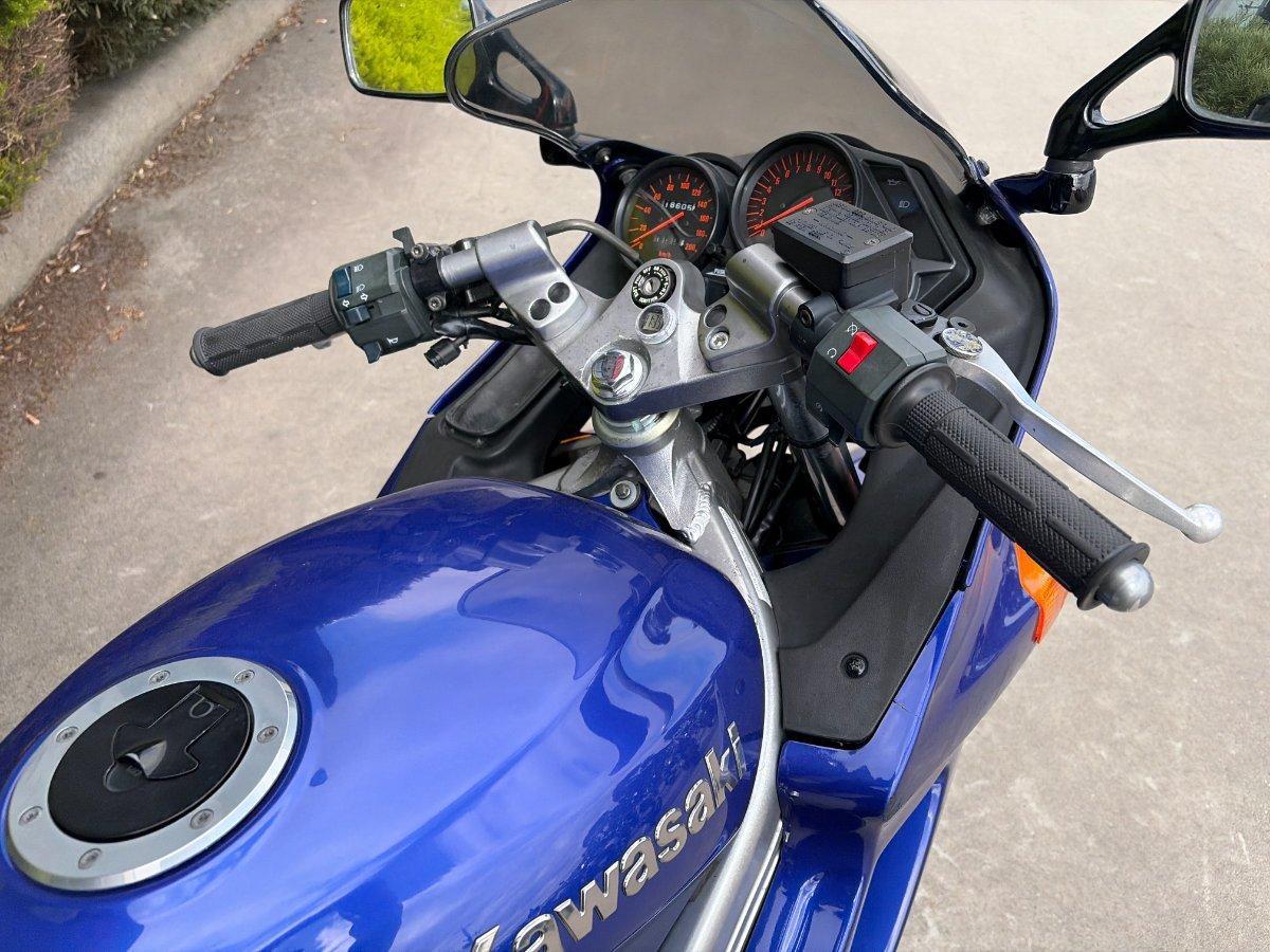 2002 KAWASAKI ZZ-R250 (EX250) ROAD