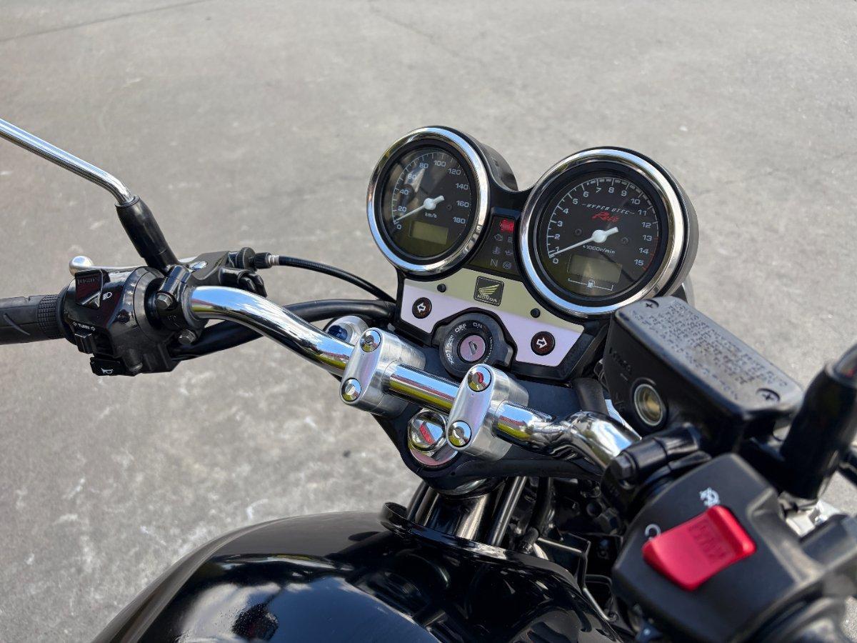 2011 HONDA CB400 ROAD