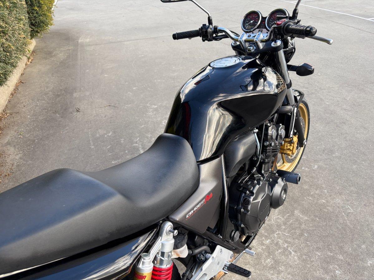 2011 HONDA CB400 ROAD