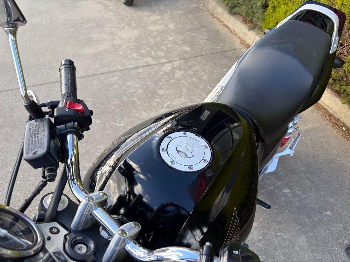 2011 HONDA CB400 ROAD