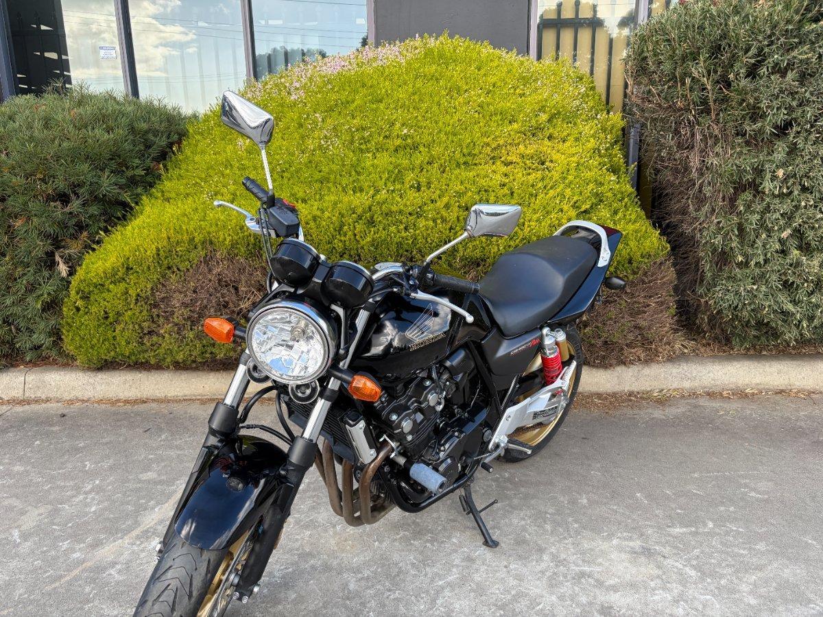 2011 HONDA CB400 ROAD