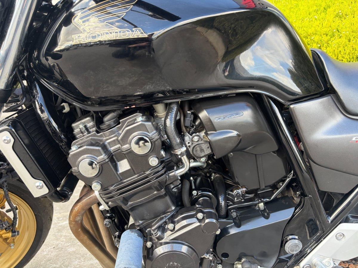 2011 HONDA CB400 ROAD
