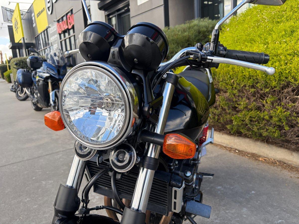 2011 HONDA CB400 ROAD