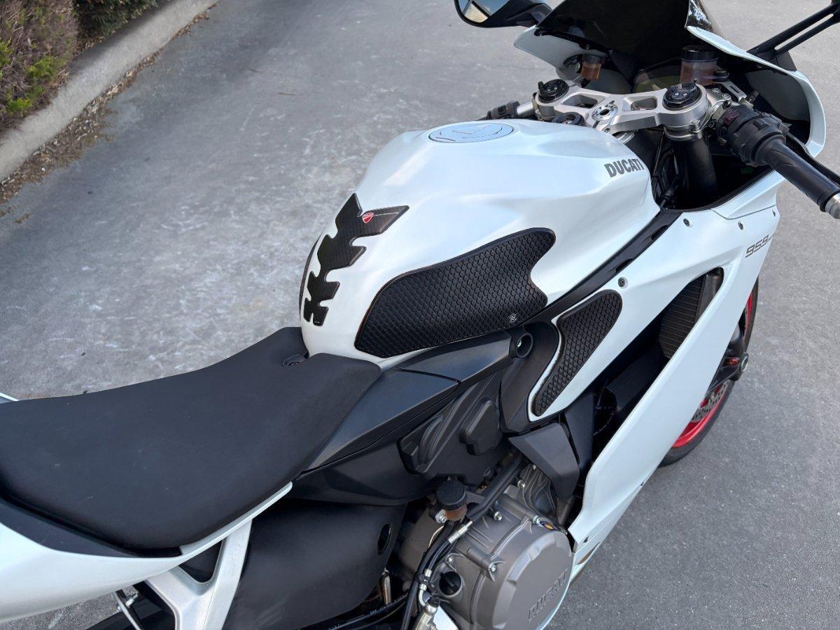 2018 DUCATI 959 PANIGALE (WHITE) SPORTS