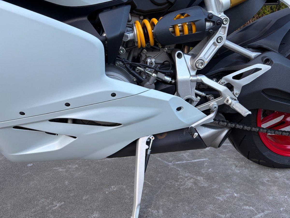 2018 DUCATI 959 PANIGALE (WHITE) SPORTS